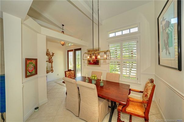 Dining room, Interior, Pendant Lights