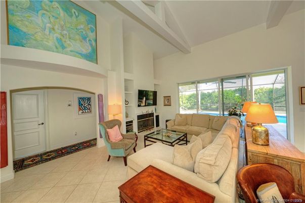 Fireplace, Interior, Living room