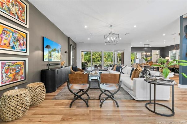 Dining room, Interior, Living room, Pendant Lights, Recessed Lighting, Wood Texture Flooring
