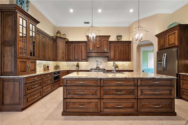 Interior, Kitchen, Pendant Lights, Recessed Lighting, Stainless Steel Appliances