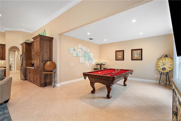 Billiard Table, Game Room, Interior, Recessed Lighting