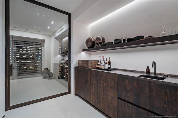 Interior, Recessed Lighting, Wine Storage
