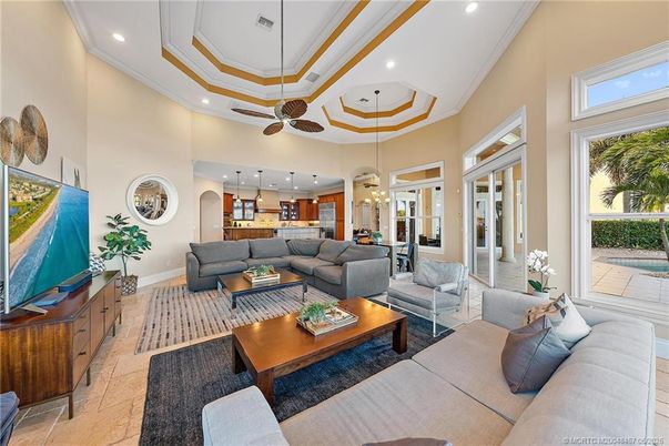 Interior, Kitchen, Living room, Pendant Lights, Recessed Lighting
