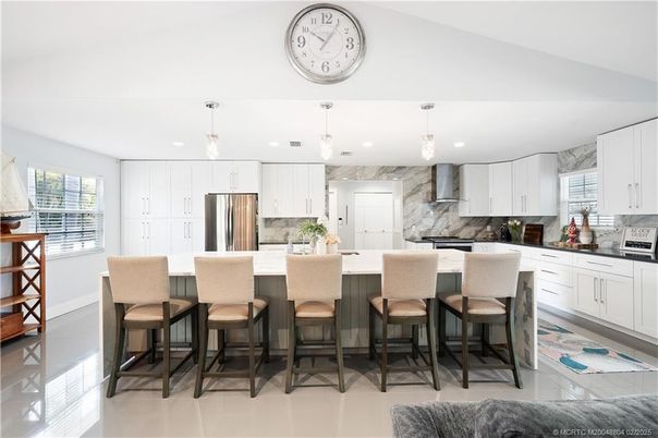 Interior, Kitchen, Pendant Lights, Stainless Steel Appliances