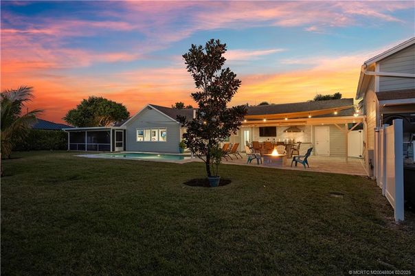 Backyard, Exterior, Pool