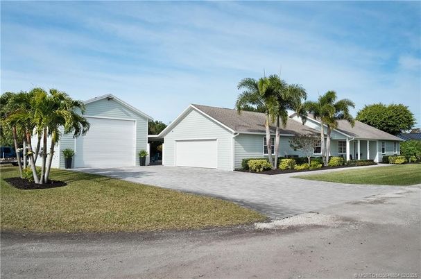 Attached, Backyard, Exterior, Facade, Ranch