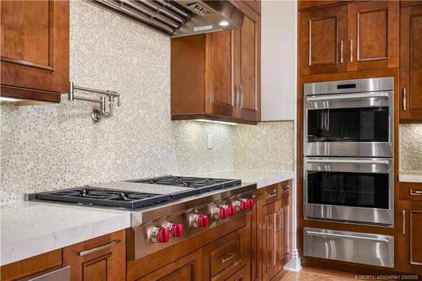 Interior, Kitchen, Stainless Steel Appliances