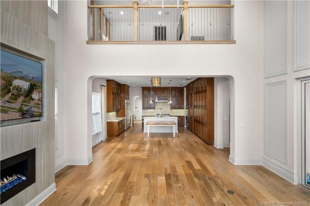 Fireplace, Interior, Kitchen, Pendant Lights, Recessed Lighting, Wood Texture Flooring