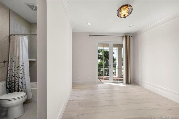 Bathroom, Interior, Recessed Lighting, Wood Texture Flooring