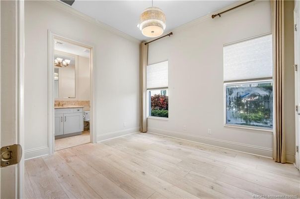 Bathroom, Empty room, Interior, Pendant Lights, Wood Texture Flooring