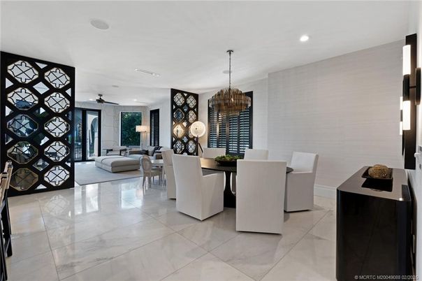 Chandelier, Dining room, Interior, Marble, Recessed Lighting