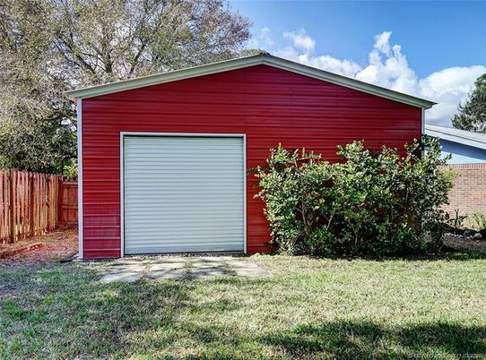 Detached Garage, Exterior