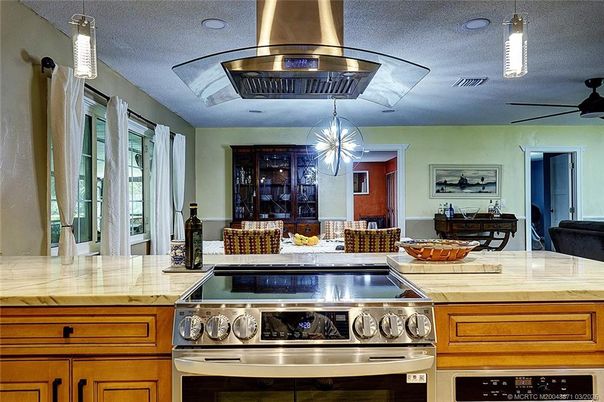 Interior, Kitchen, Pendant Lights, Stainless Steel Appliances