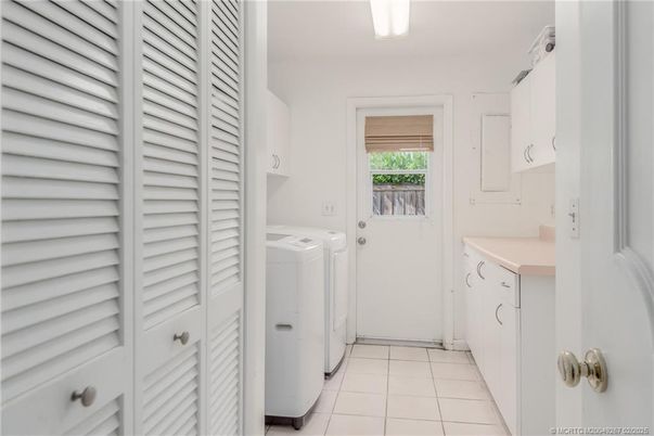 Interior, Utility Closets, Washer