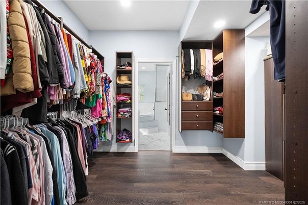 Interior, Marble, Recessed Lighting, Walk-in Closets, Wood Texture Flooring