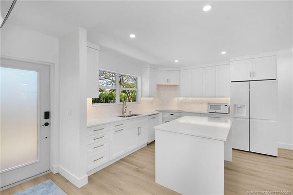 Interior, Kitchen, Recessed Lighting, Wood Texture Flooring