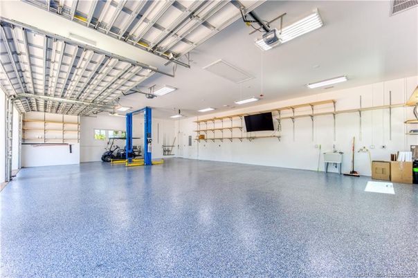 Fitness Equipment, Garage, Interior
