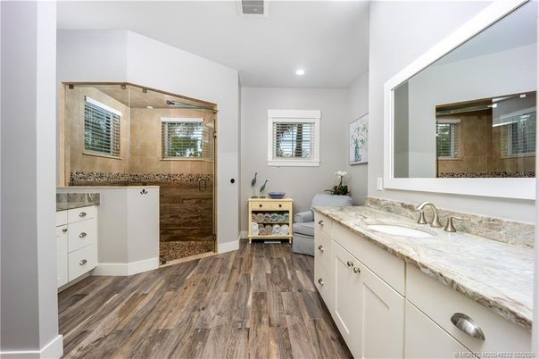 Bathroom, Interior, Recessed Lighting, Wood Texture Flooring