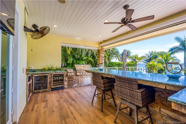 Exterior, Wood Texture Flooring