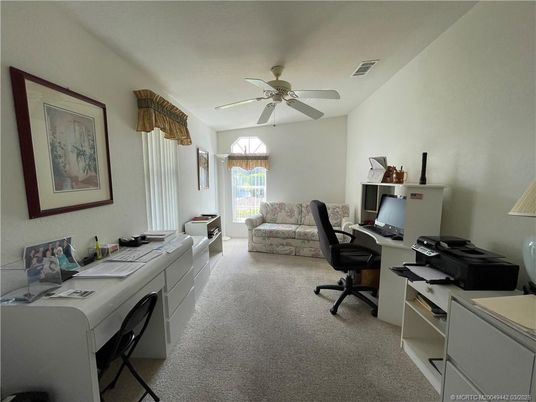 Home Office, Interior