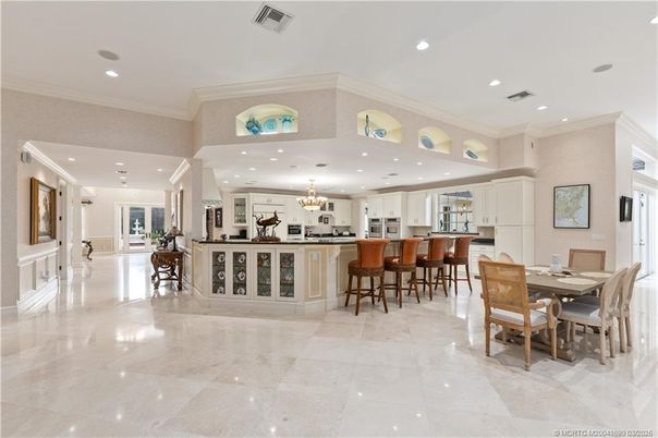 Chandelier, Dining room, Interior, Kitchen, Recessed Lighting