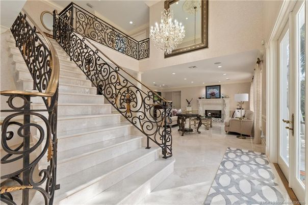 Chandelier, Fireplace, Interior, Recessed Lighting