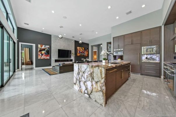Interior, Kitchen, Pendant Lights, Recessed Lighting, Stainless Steel Appliances