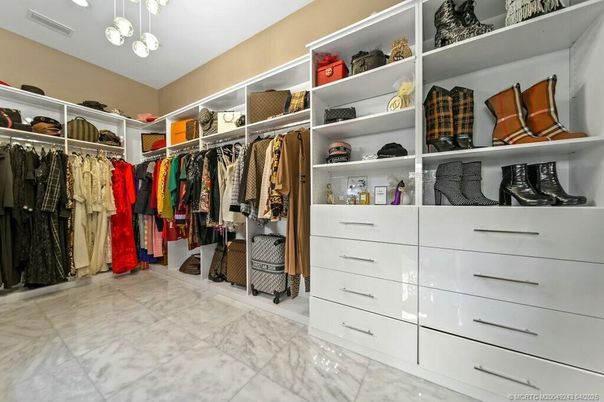 Interior, Marble, Pendant Lights, Walk-in Closets