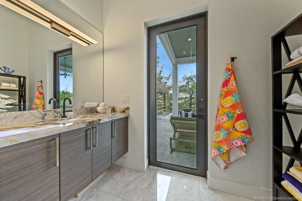Bathroom, Dual Sink Vanities, Interior, Marble, Recessed Lighting