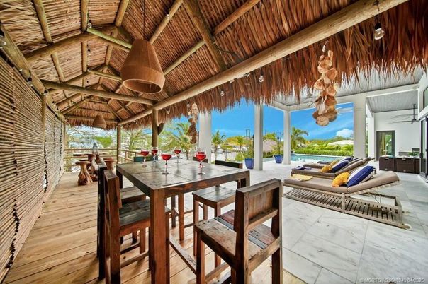Exterior, Wooden Ceilings