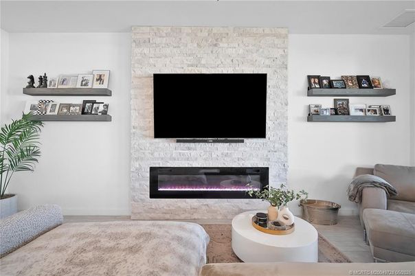 Fireplace, Interior, Living room