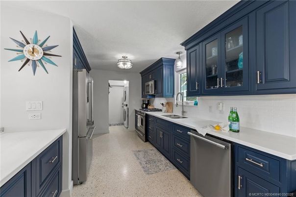 Interior, Kitchen, Stainless Steel Appliances