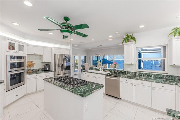 Dining room, Interior, Kitchen, Marble, Pendant Lights, Recessed Lighting, Stainless Steel Appliances