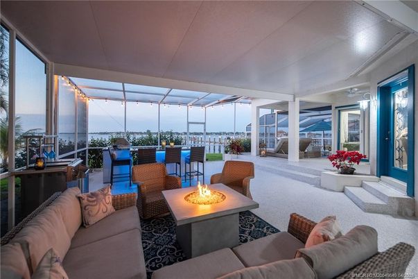 Glass Ceilings, Interior, Living room, Sun Room, Water