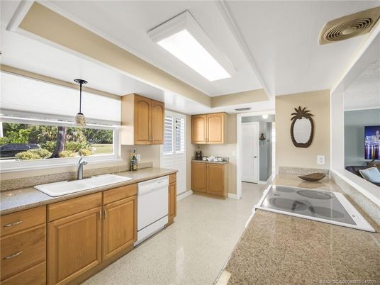 Interior, Kitchen, Pendant Lights