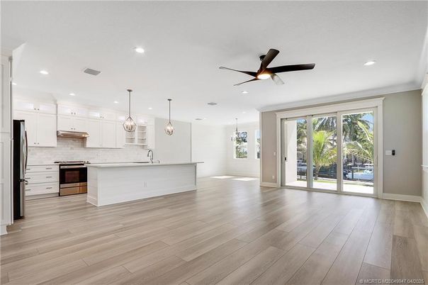 Interior, Kitchen, Pendant Lights, Recessed Lighting, Wood Texture Flooring