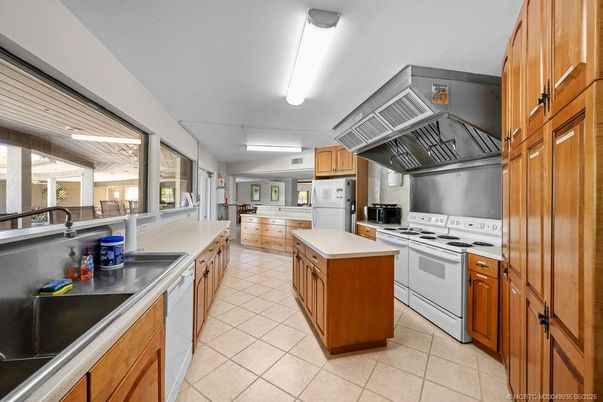 Interior, Kitchen
