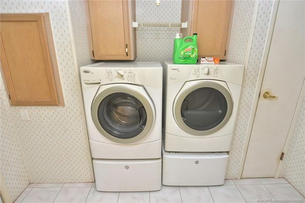 Interior, Utility Closets, Washer