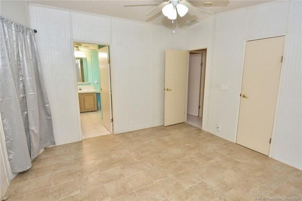 Bathroom, Empty room, Interior