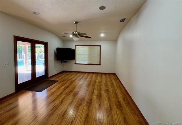 Empty room, Interior, Recessed Lighting, Wood Texture Flooring