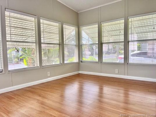 Empty room, Interior, Sun Room, Wood Texture Flooring
