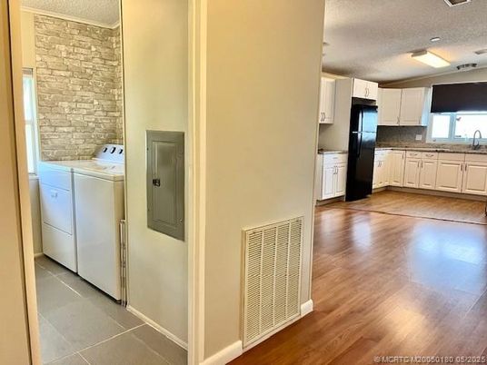 Interior, Stone Walls, Washer, Wood Texture Flooring