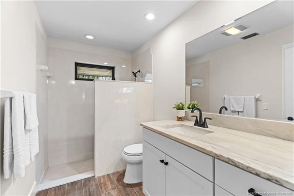 Bathroom, Interior, Recessed Lighting, Wood Texture Flooring