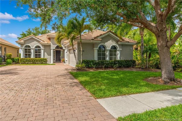 Backyard, Exterior, Facade, Mediterranean