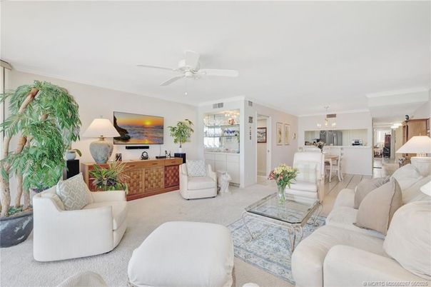 Dining room, Interior, Kitchen, Living room, Pendant Lights