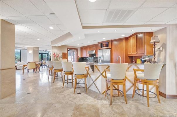 Dining room, Interior, Kitchen, Recessed Lighting, Stainless Steel Appliances