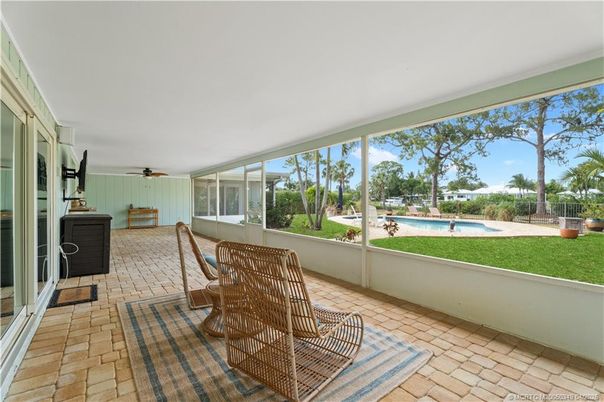 Interior, Pool, Sun Room