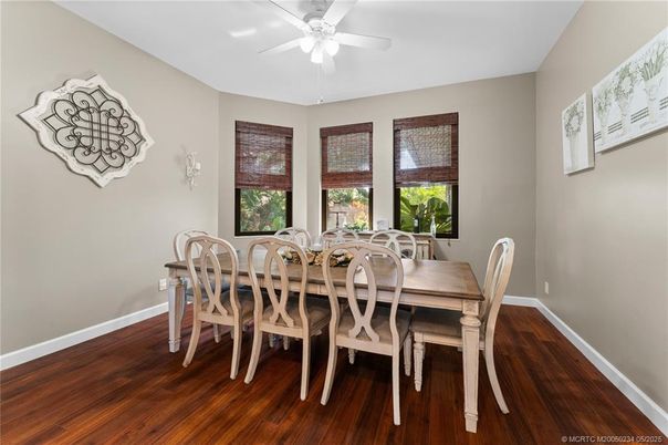 Dining room, Interior, Wood Texture Flooring