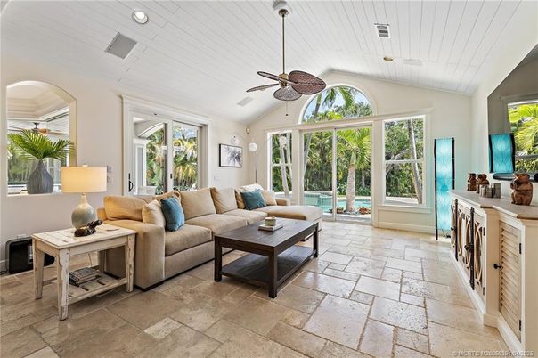 Interior, Living room, Recessed Lighting, Sun Room