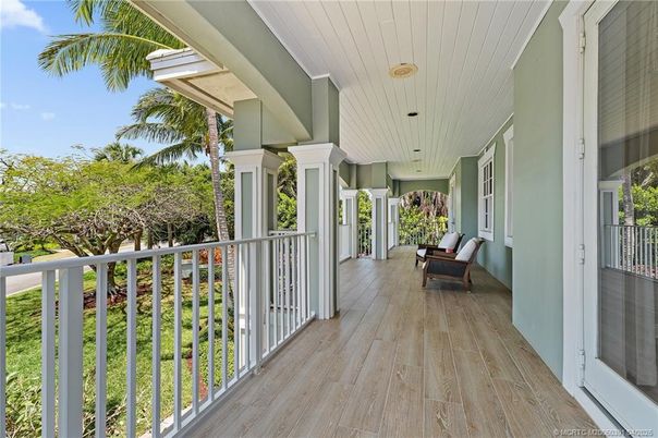 Exterior, Wood Texture Flooring